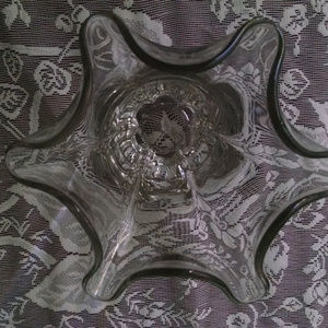 Vintage Accents - Pretty Clear Glass Ruffled Vase 9" Vintage Accents - Pretty Clear Glass Ruffled Vase 9"